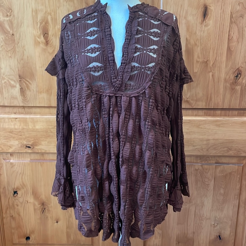 Free People long sleeve tunic style-M. New without tags.